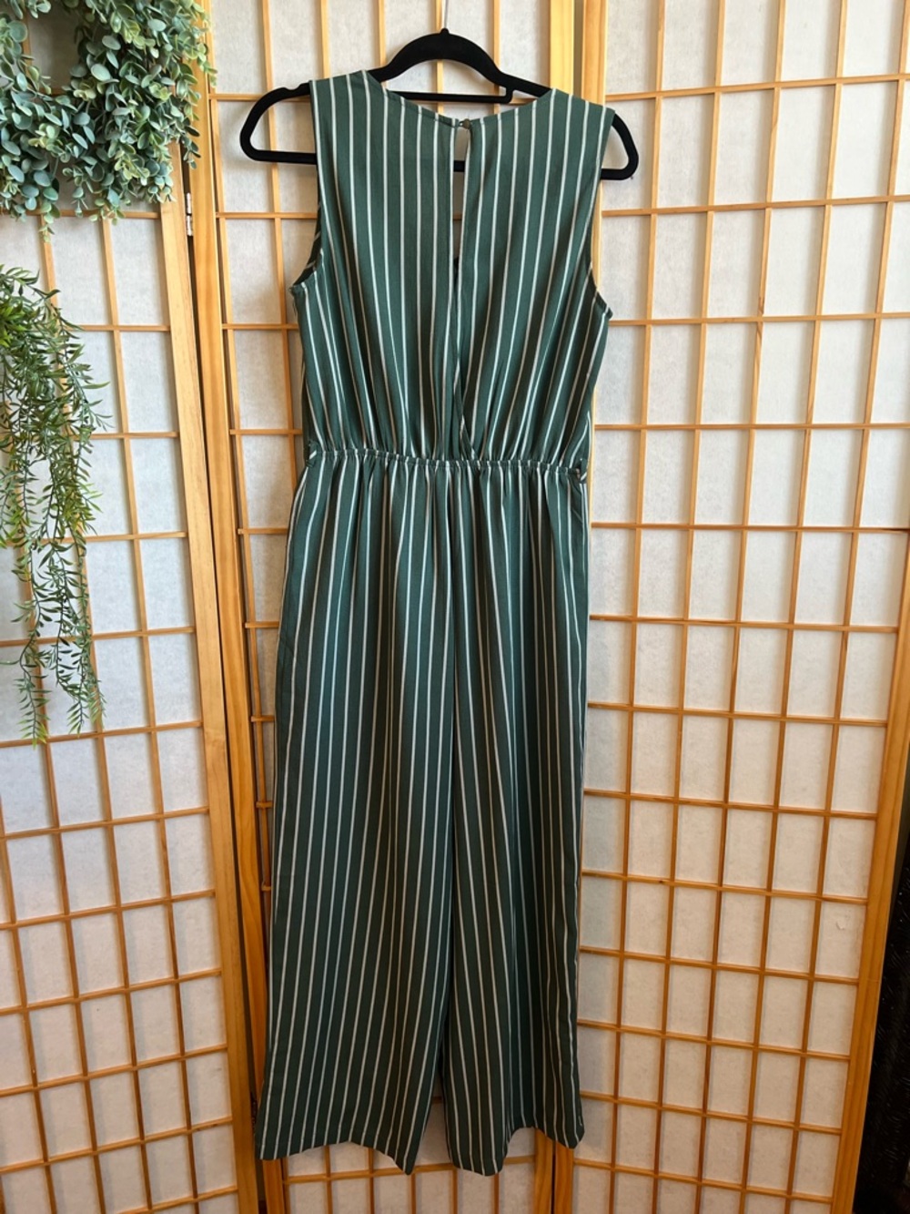 Monteau Green Striped Jumpsuit Medium Sleeveless Wide Leg Button Front Pockets - Picture 8 of 13